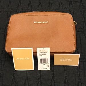 Michael Kors Large Jet Set Travel Crossbody
